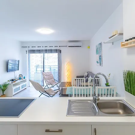 Modern 2-bedroom With Stunning View Appartement