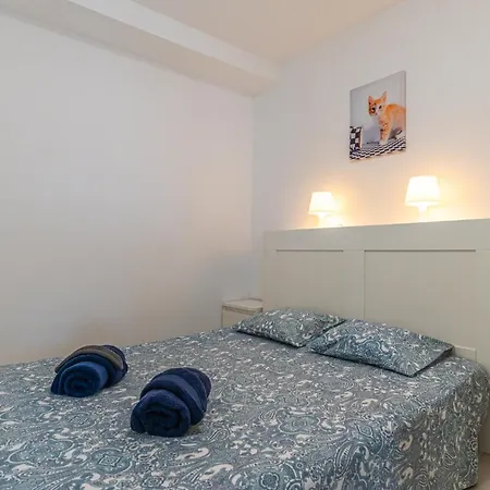 Modern 2-bedroom With Stunning View Апартаменты *